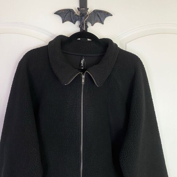 Torrid Deep Black Sherpa Zip Up Lounge Sweatshirt, Zipper Front, Collar, NWT 3X - Picture 8 of 16